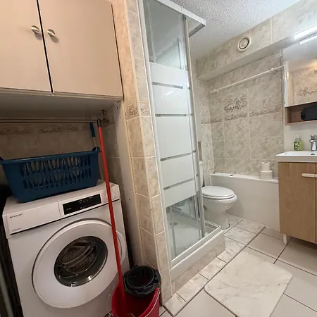 2 A 4 Personnes Clim Wifi Terrasse Parking אגדה