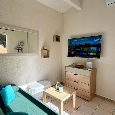 2 A 4 Personnes Clim Wifi Terrasse Parking *