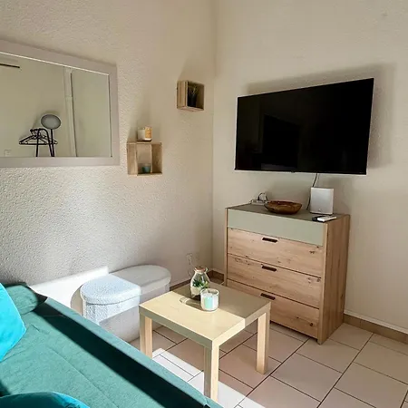 2 A 4 Personnes Clim Wifi Terrasse Parking *