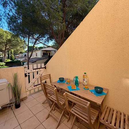 2 A 4 Personnes Clim Wifi Terrasse Parking *